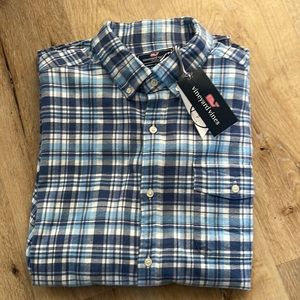 NWT Vineyard Vines Mens classic fit Crosby plaid flannel button down shirt. XL